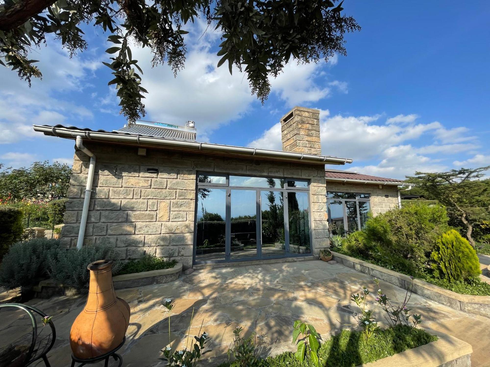 Homely Cottage Near Lake Naivasha, Elwai Visitor Centre Heni Village ภายนอก รูปภาพ